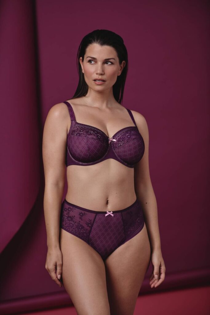 Rosemary Bügel BH, Taillenslip+, purple