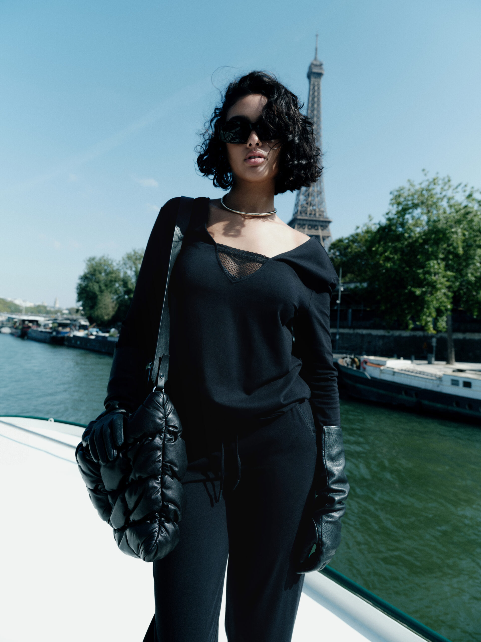 C10YJ0-011_ROMANCE_C10YE0-011_ROMANCE_011